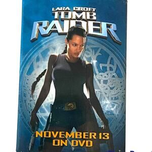 Vtg Tomb Raider Pin 2001 Exclusive Advertising Promotional Pinback Button
